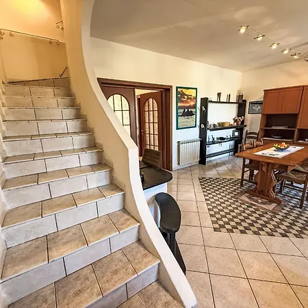 בית נופש Is Argiolas By Interhome *